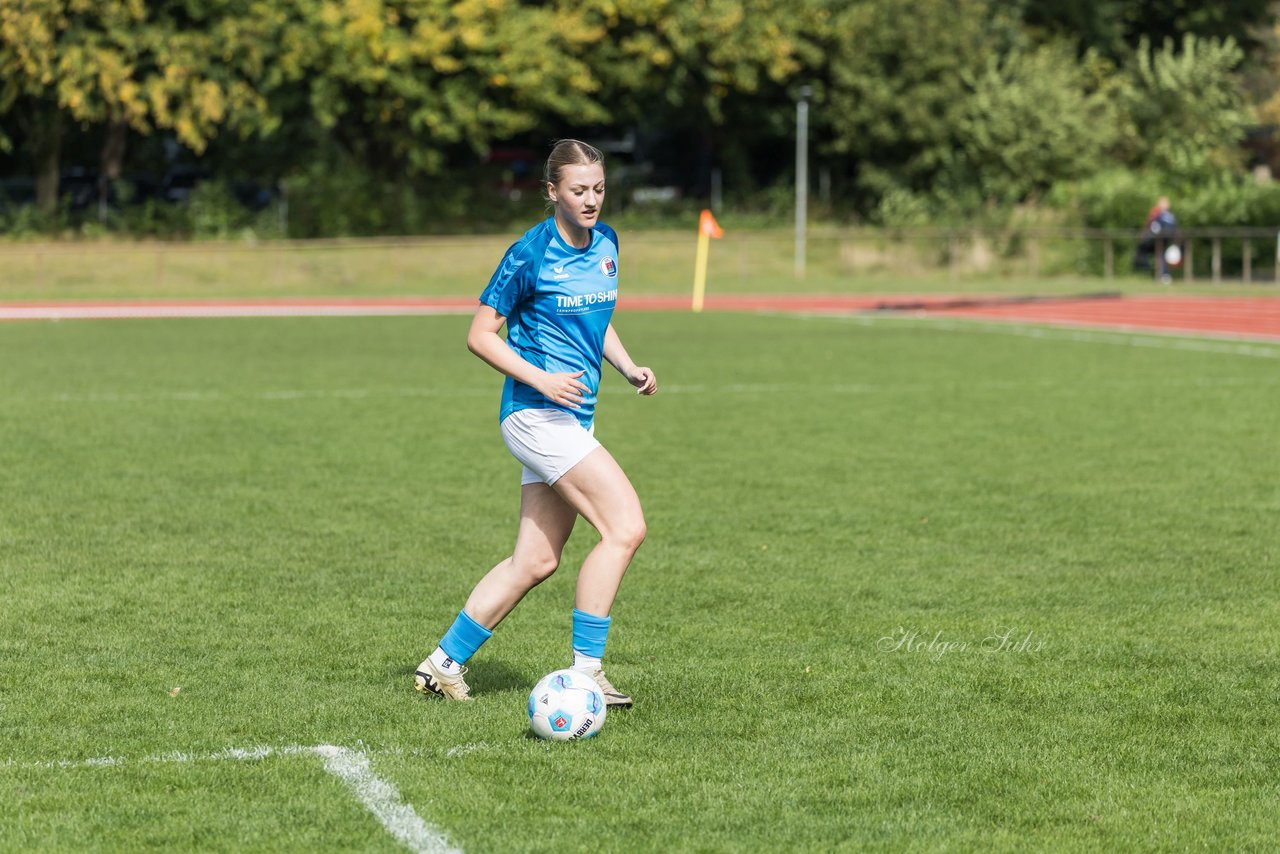 Bild 72 - wBJ VfL Pinneberg - Germania Schnelsen : Ergebnis: 15:1